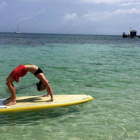 Mana Lagoon Backpackers エクステリア 写真